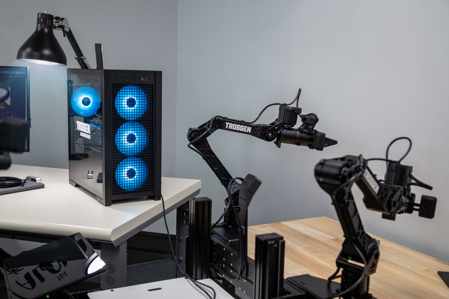 TOTL Workstation