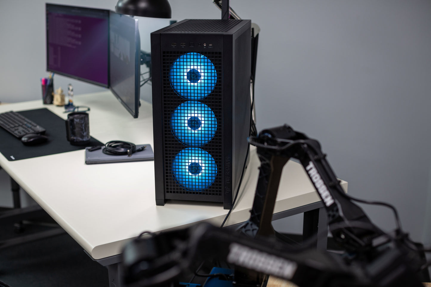 TOTL Workstation
